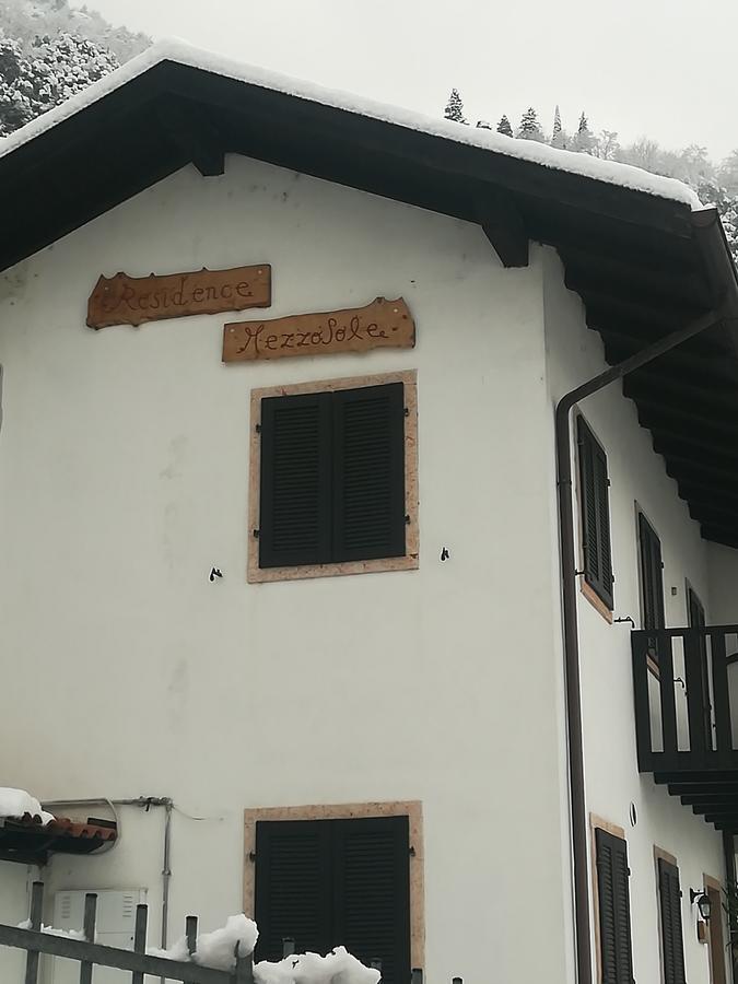 Mezzosole Apartment *